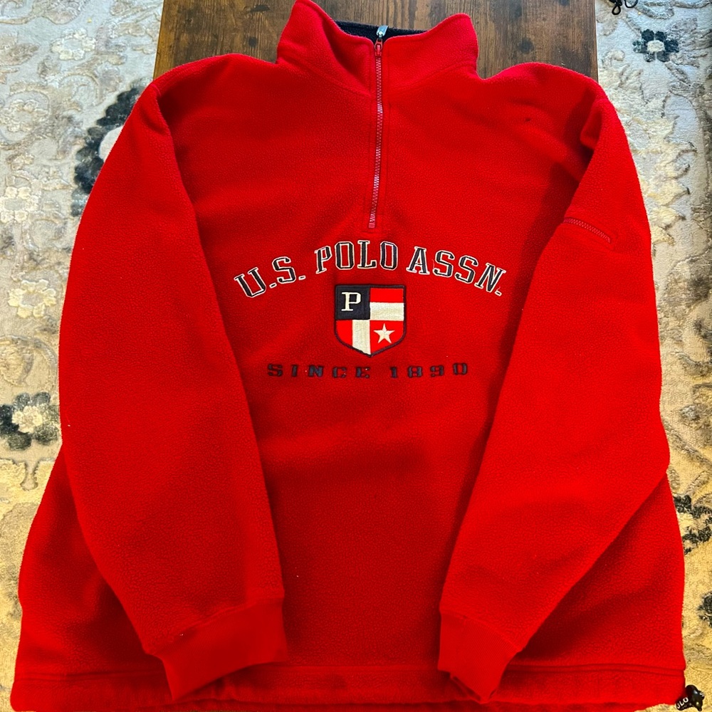 Embroidered US Polo Assn. Red Sweater light coat fuzzy men’s M warm